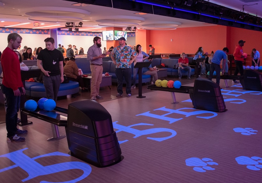 Kat Klub's eight-lane bowling alley